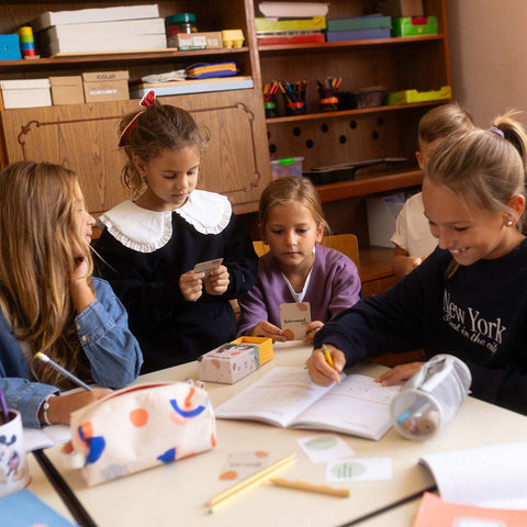 körvonal kids – konverzační karetní hra pro děti